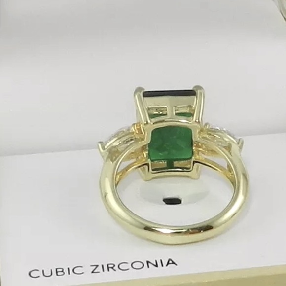 Charter Club Gold Tone Emerald Green Cubic Zirconia Ring - Picture 3 of 4